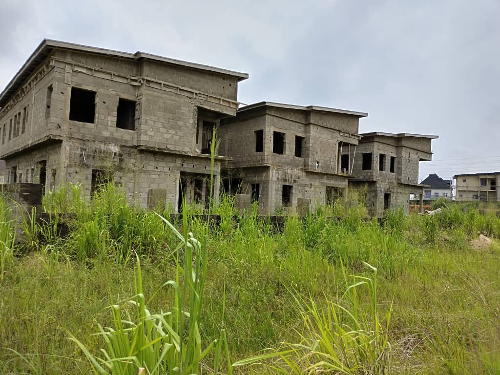 3 Blocks of 6 Duplexes at DHL Estate, Magboro, Ogun State